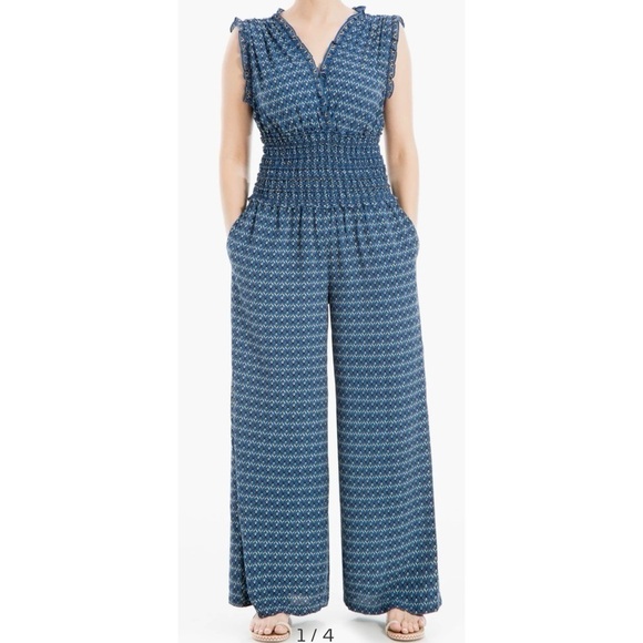 NWT Max Studio Floral Crepe Jumpsuit Sleeveless Surplice Smocked Waist Wide Leg - Picture 11 of 11